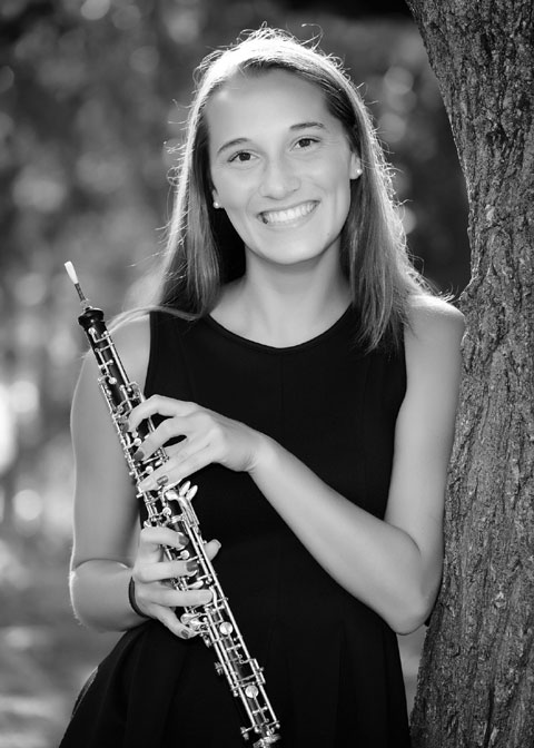 Black and white,outdoor,senior,pictures,Belton,band,uniform,prices,ideas,casual